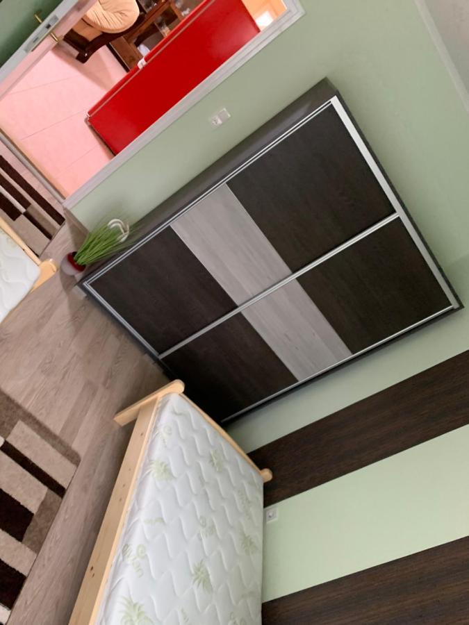 Eötvös Vendégház Hajdúszoboszló Exterior foto
